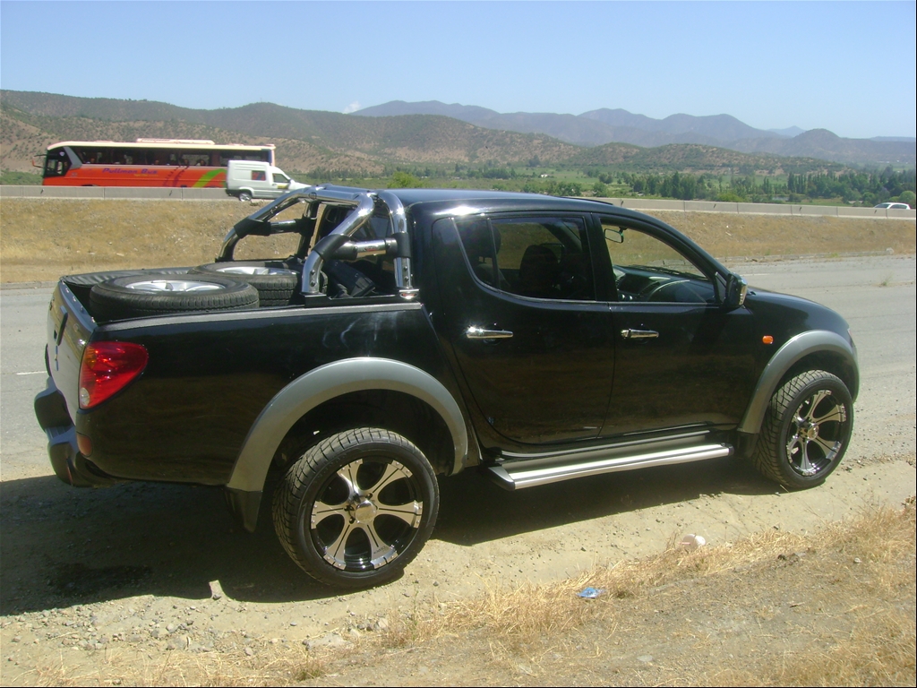 Mitsubishi L200 Dakar