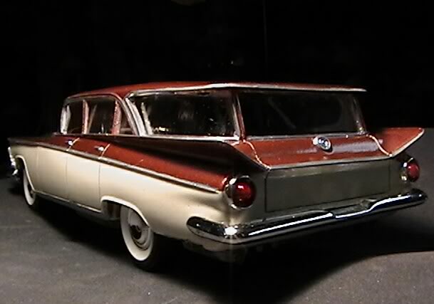 Buick Invicta wagon