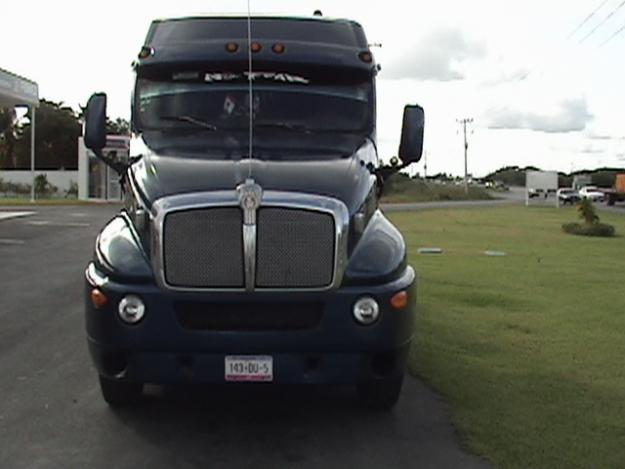 Kenworth T200