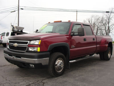 Chevrolet Luv DLX 23D Crew Cab