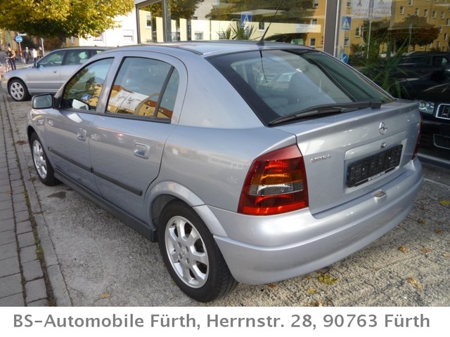 Opel Astra 16 Hb