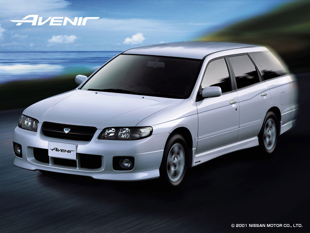 Nissan avenir 1993