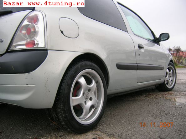 Renault Clio 15D