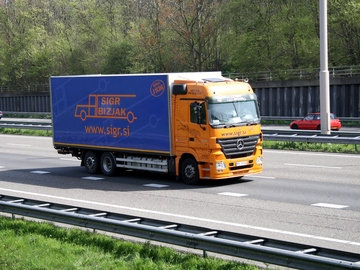 Mercedes-Benz Actros 2648