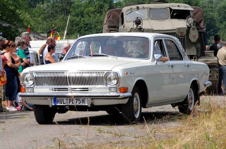 gaz-2401-picture-6-reviews-news-specs-buy-car