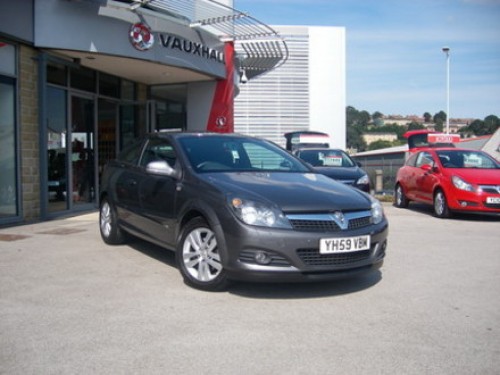 Opel Astra 17i Hatch