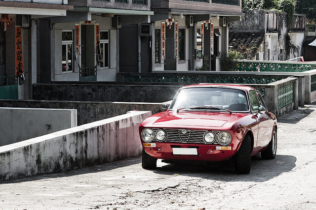 Alfa Romeo 2000GTV