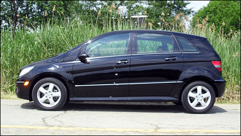 Mercedes-Benz B 200