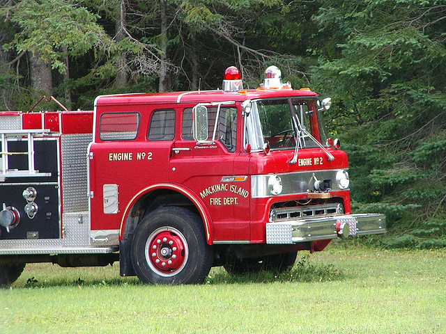 Ford C-800 Custom Cab