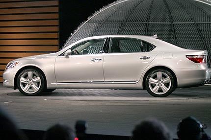 Lexus LS 460L