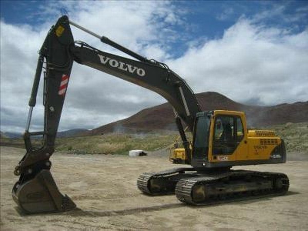 Volvo EC240BL