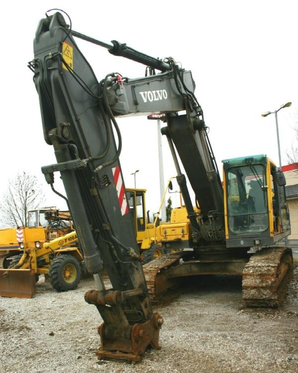 Volvo EC240BL