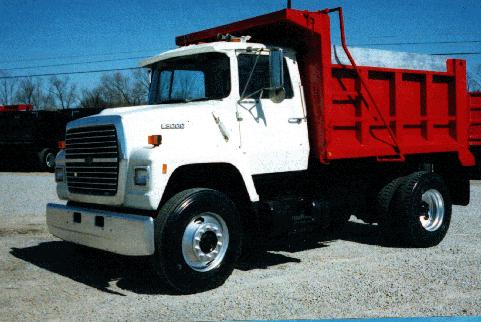 Ford L-8000