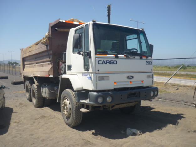 Ford Cargo 2831 6x4