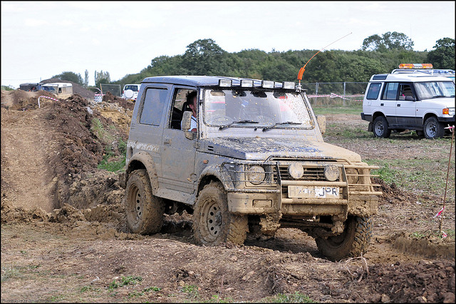 Suzuki Sj13