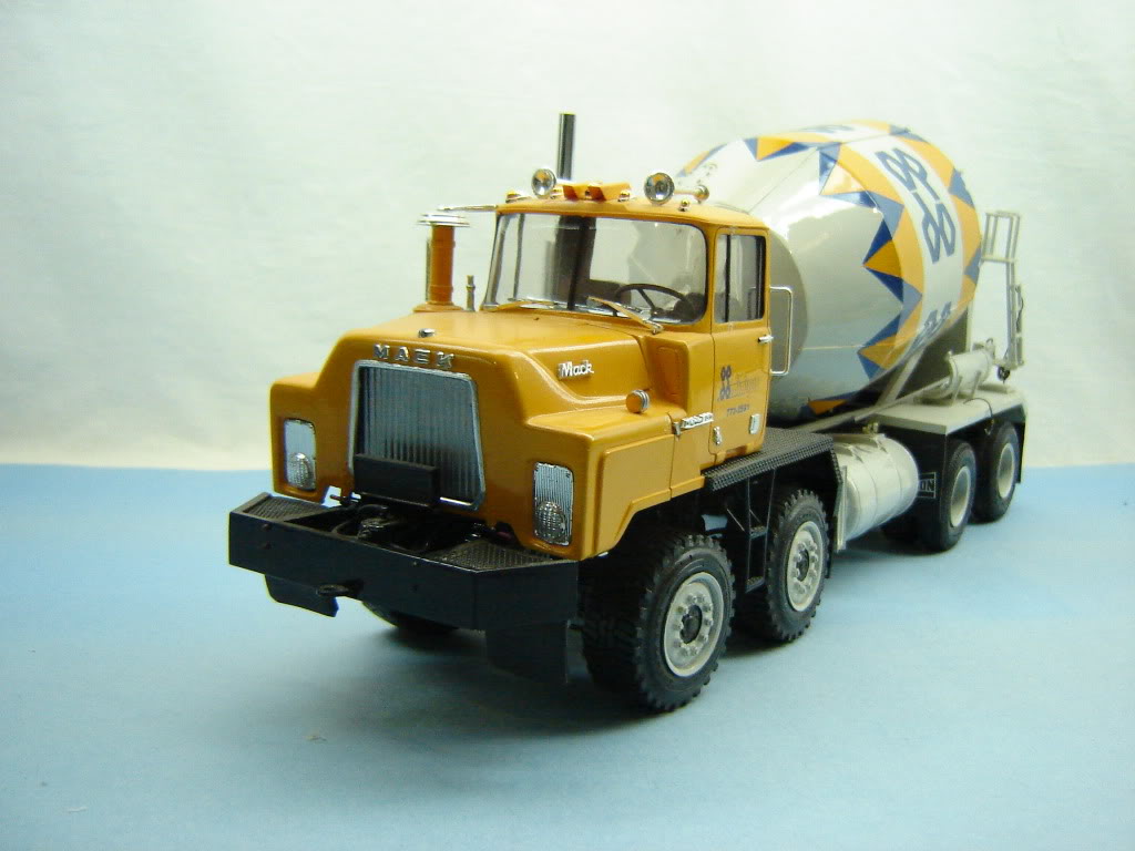 Mack DMM600