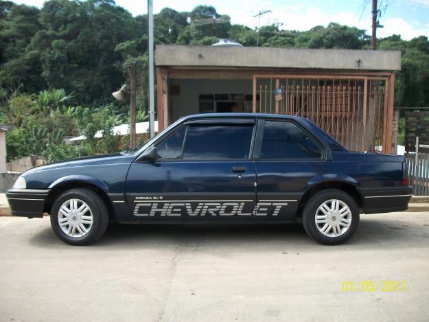 Chevrolet Monza SLE 20
