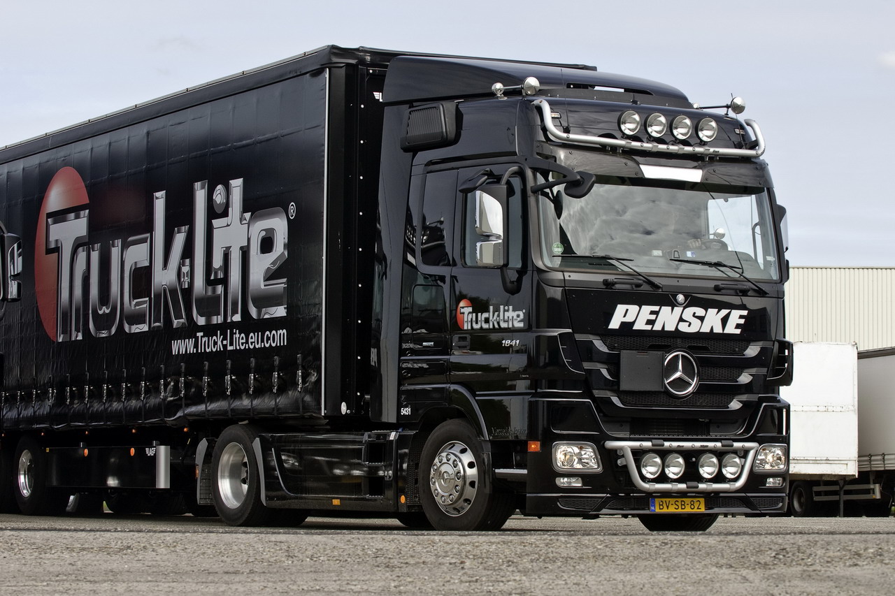 Mercedes-Benz Actros 1841