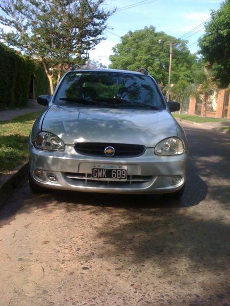 Chevrolet Corsa Wagon GL 16