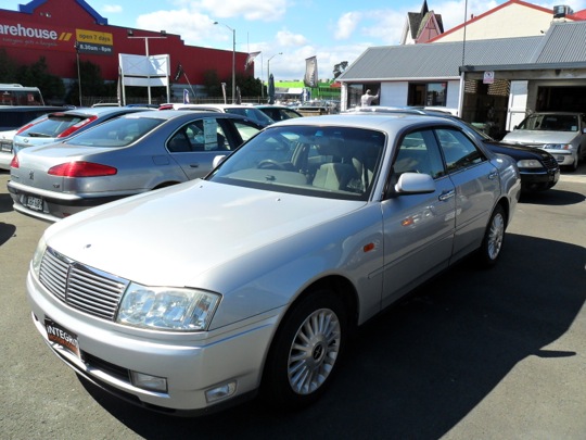 Nissan Cedric Premium Limited