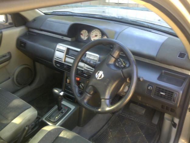 Nissan X-Trail 25