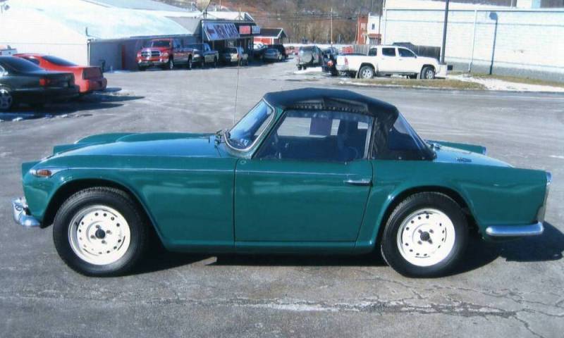 Triumph TR 4A