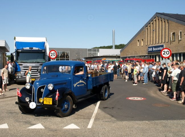 Volvo L202 bus