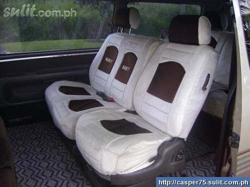 Toyota Hiace Super Custom 30D 4WD