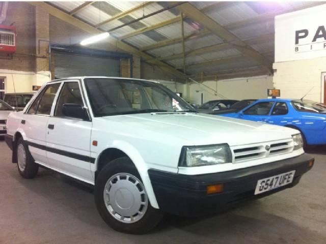 Nissan Bluebird 18 SE Saloon