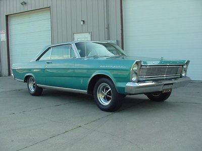 Ford Galaxie 500XL fastback