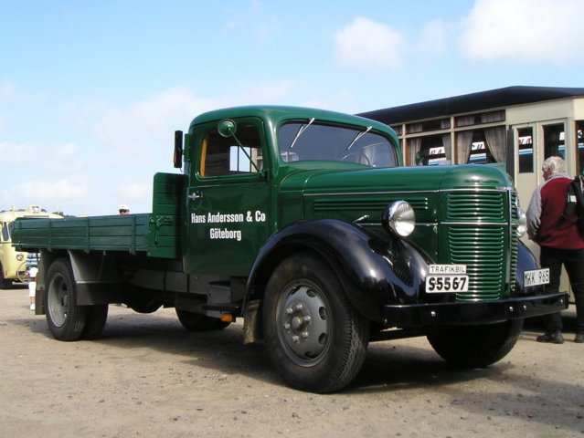 Volvo LV122