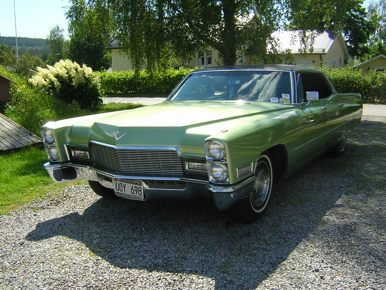 Cadillac De Ville 4dr