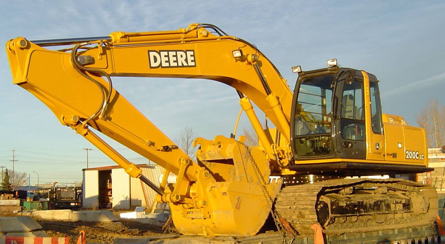 John Deere 200-LC