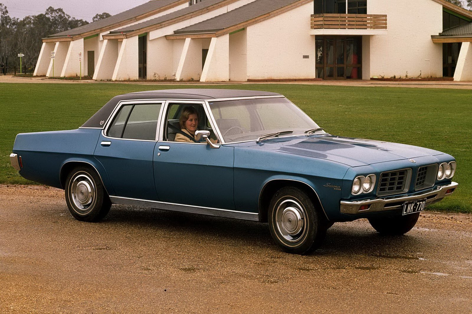 Holden Statesman