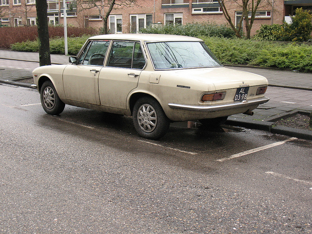 Mazda 1500 De Luxe