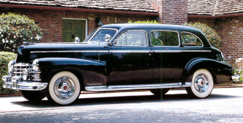 Cadillac Fleetwood 75 sedan