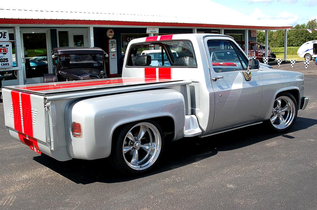 Chevrolet C-10 Custom