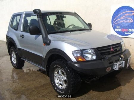 Mitsubishi Montero 32 Di-D