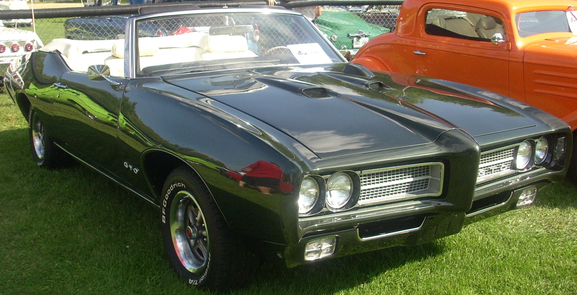 Pontiac GTO convertible