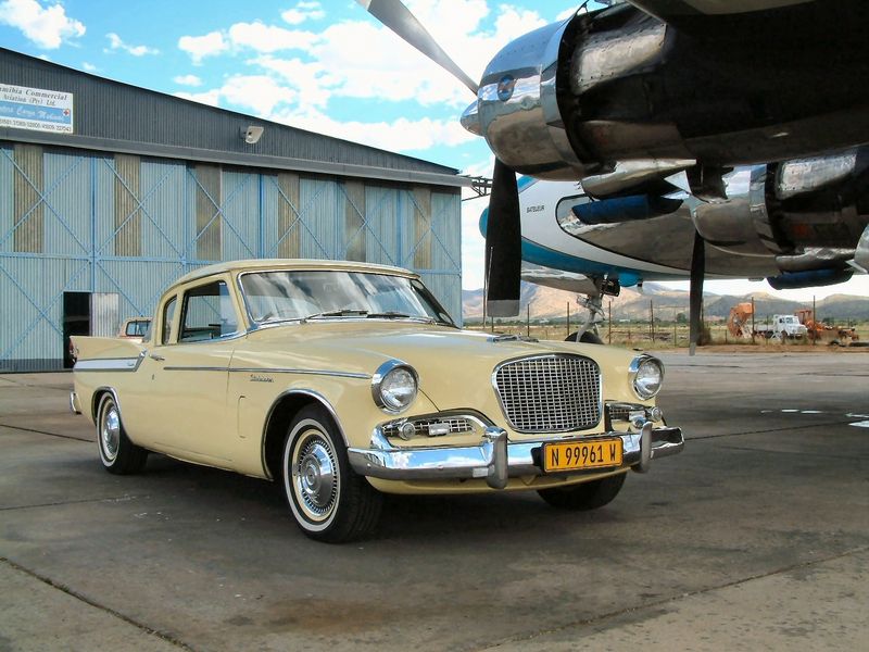 Studebaker Hawk