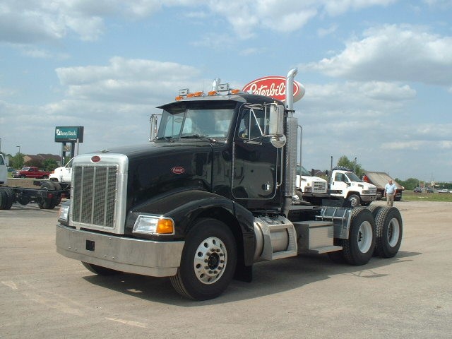 Peterbilt 385