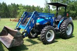 New Holland 32LA