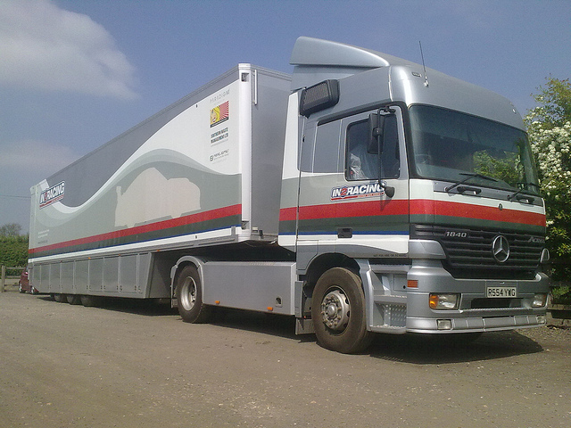 Mercedes-Benz Actros MP1 1840