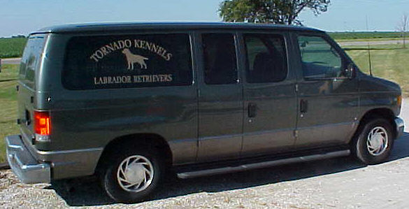 Ford E-150 Traveler