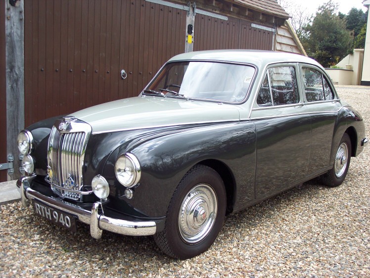 MG ZB Magnette