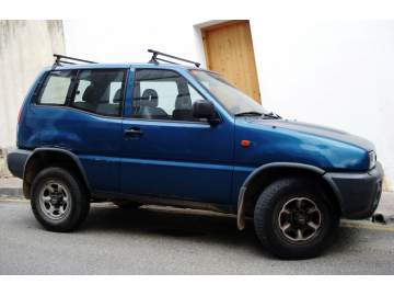 Nissan Terrano II 24 SLX