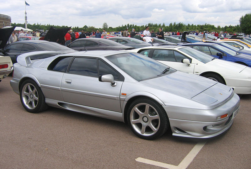 Lotus Esprit GT V8