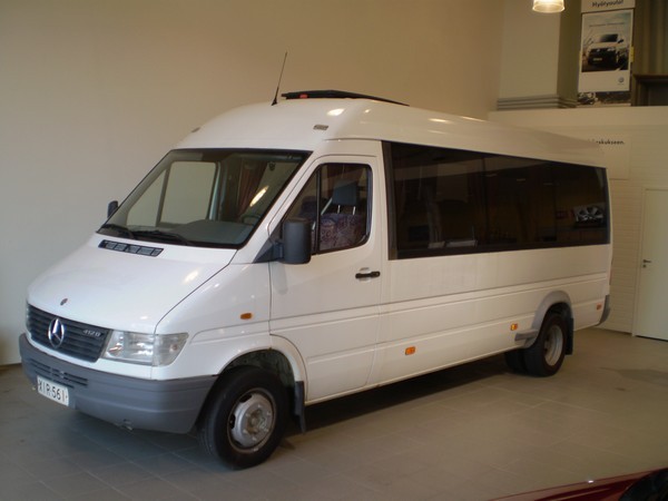 Mercedes-Benz Sprinter 412B