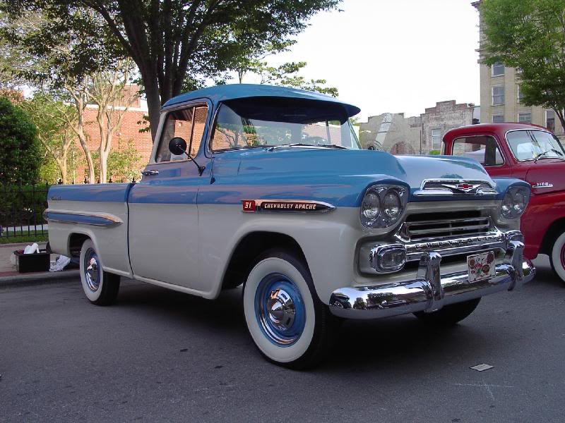 Chevrolet Apache 31