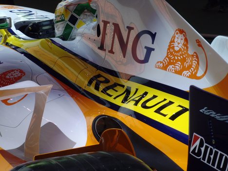 ING RENAULT F1 TEAM RENUALT RS27